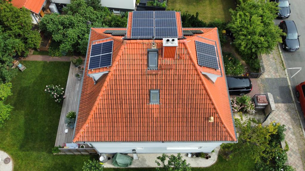 Solar Photovoltaikanlage Photovoltaik Solarenergie Erfurt Thüringen Mühlhausen Gera Weimar Jena Gotha saubere Energie PV-Anlagen Mittelthüringen Mitteldeutschland Sondershausen